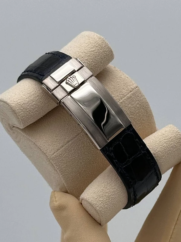 Rolex Cosmograph 40mm White Gold 116519 mopdiaw 5