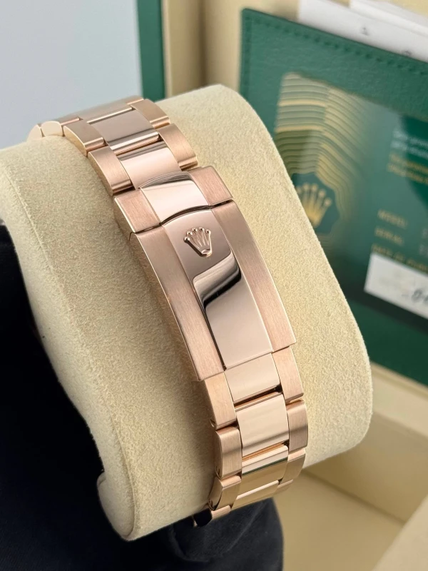 Rolex 42mm Everose Gold 336935-0001 9