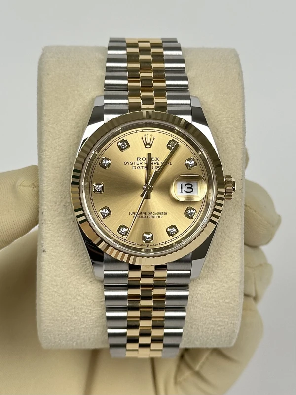 Rolex 36 MM, OYSTERSTEEL AND YELLOW GOLD 126233-0017 2