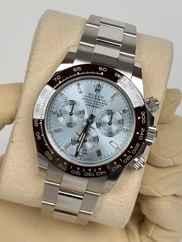 Rolex Cosmograph Daytona 40mm Platinum 116506 Bl 4