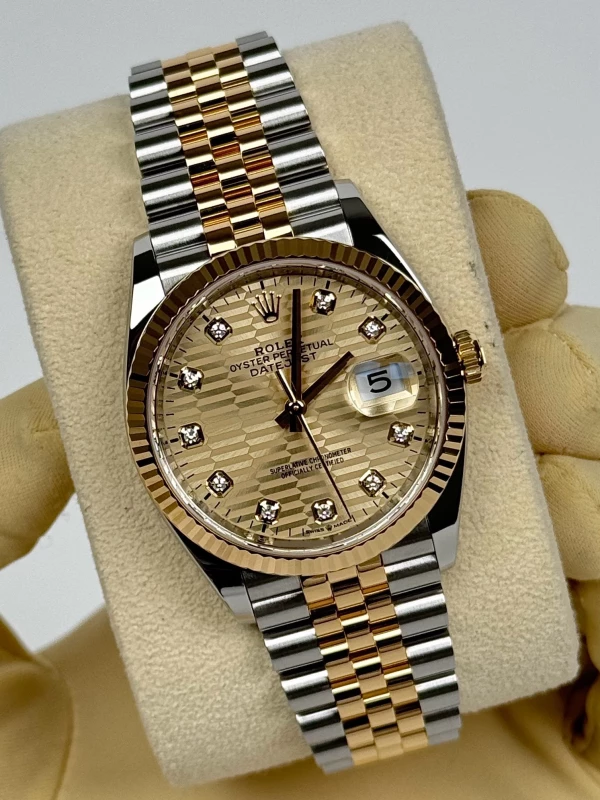 Rolex Datejust 36mm Steel and Yellow Gold 126233-0045 3