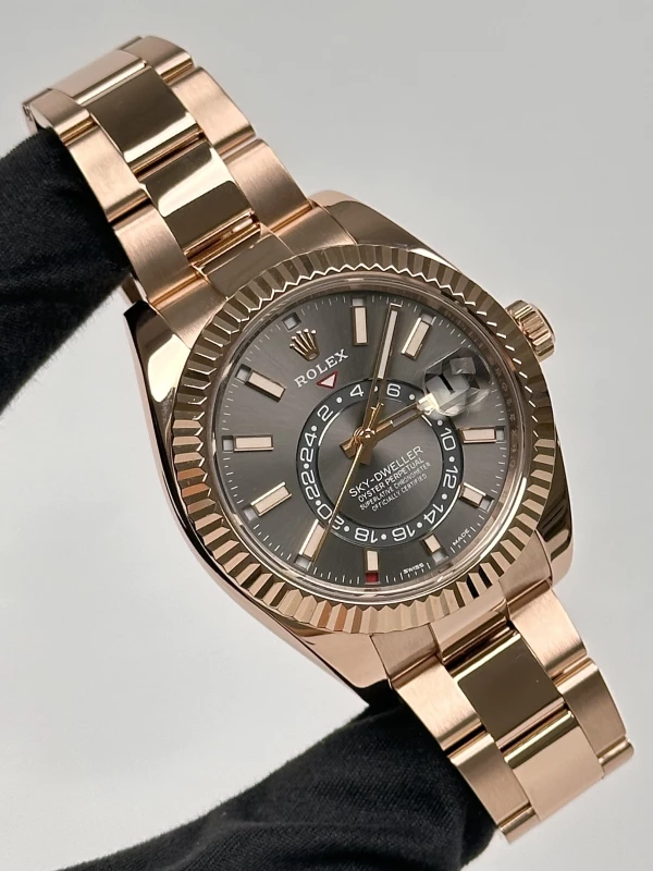 Rolex 42 mm, Everose gold 326935-0007 2