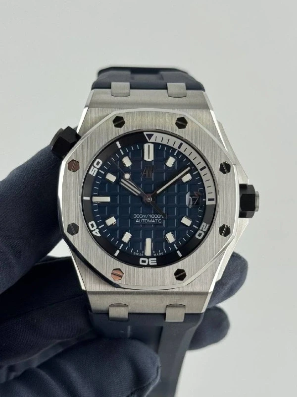 Audemars Piguet Diver 15720ST.OO.A027CA.01 2