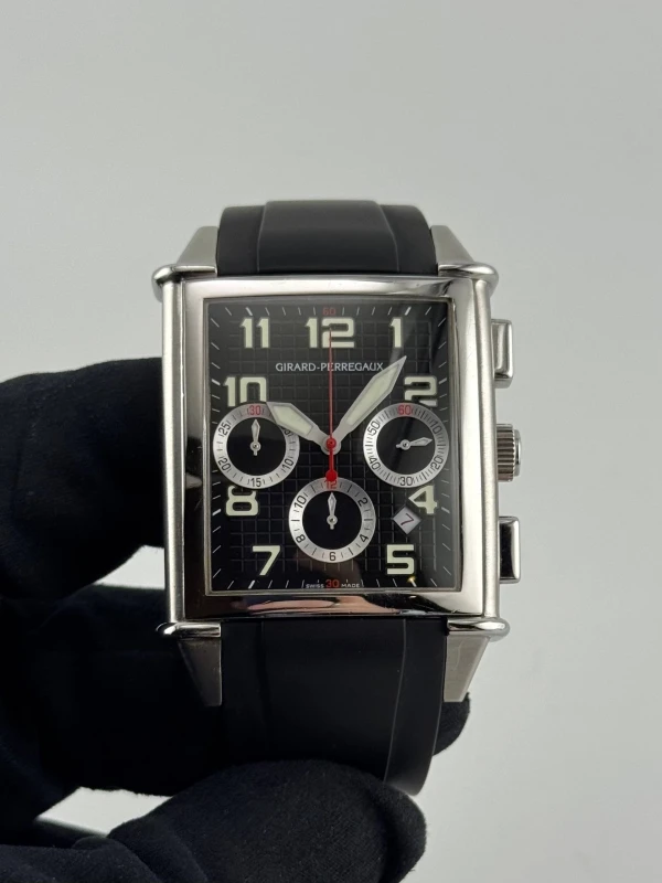 Girard Perregaux 1945 Vintage XXL, Chronograph 25840-11-611-FK6A 2