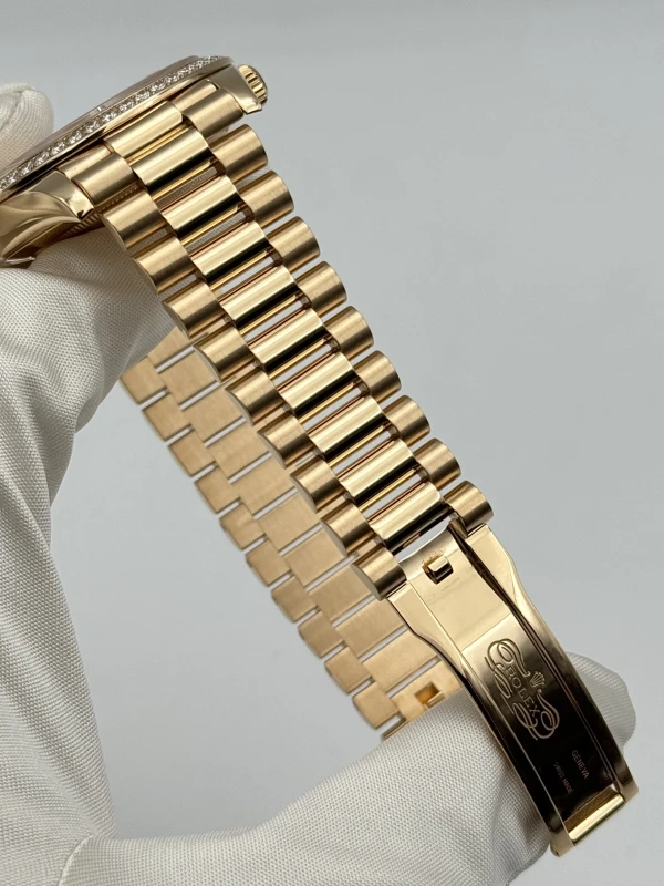 Rolex 40 MM, YELLOW GOLD AND DIAMOND 228348rbr-0002 7