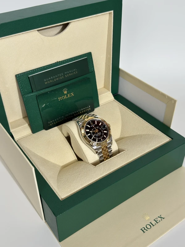 Rolex 42mm Steel and Yellow gold 336933-0004 5