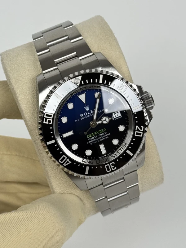 Rolex Deepsea 44mm Steel 136660-0005 3