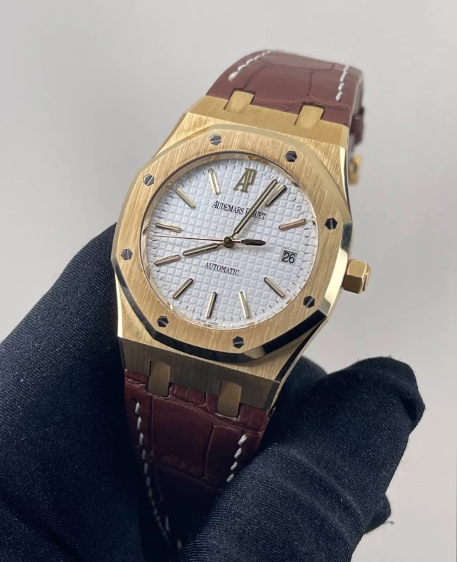 Audemars Piguet Selfwinding 39 mm 15300BA.OO.D088CR.01 2