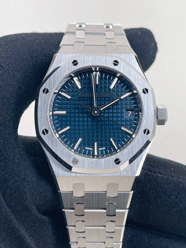 Audemars Piguet 15550ST.OO.1356ST.06 5