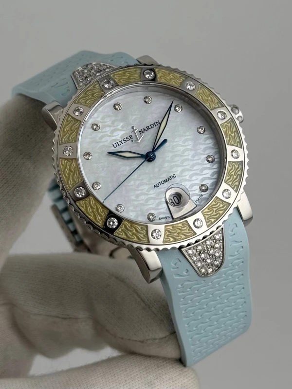 Ulysse Nardin Lady Diver  8103-101 3