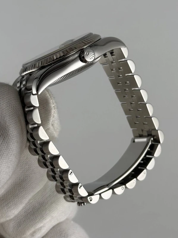 Rolex 36 mm, steel and white gold 116234-0118 6