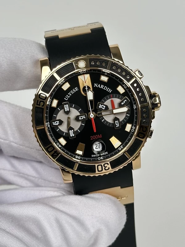 Ulysse Nardin Maxi Diver Chronograph 8006-102-3A/92 3