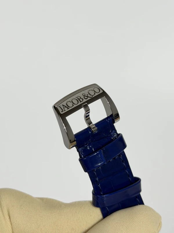 Jacob & Co THE WORLD IS YOURS DT100.10.AA.AA.A 6