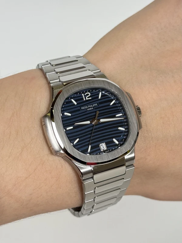 Patek Philippe Lady 7118/1A-001 6