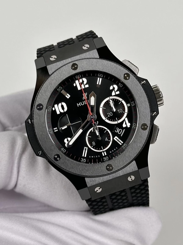 Hublot 301.CM.130.RX 3