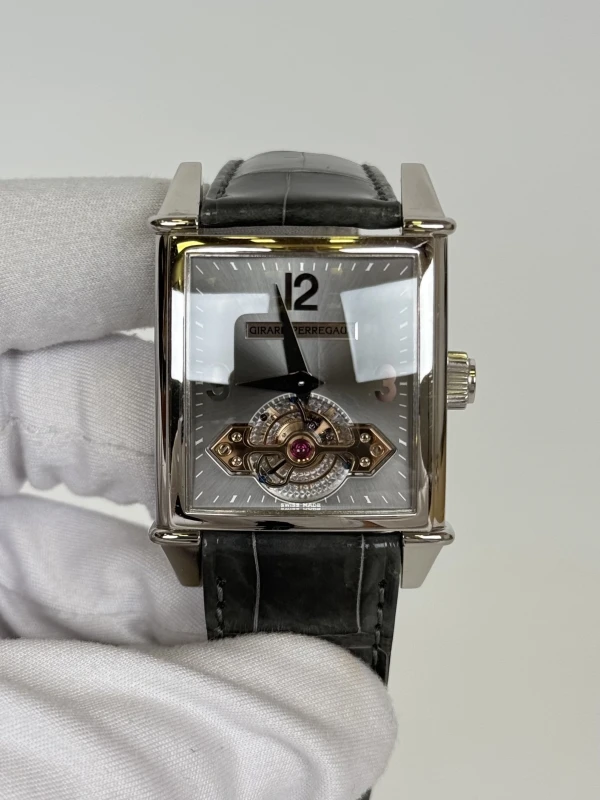 Girard Perregaux . 99850.0.71 2