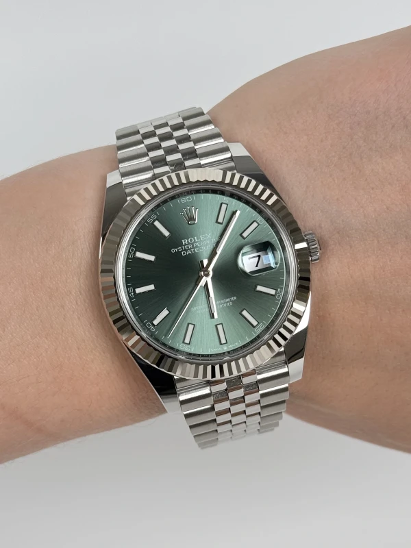 Rolex 41 mm, Oystersteel and white gold 126334-0028 7