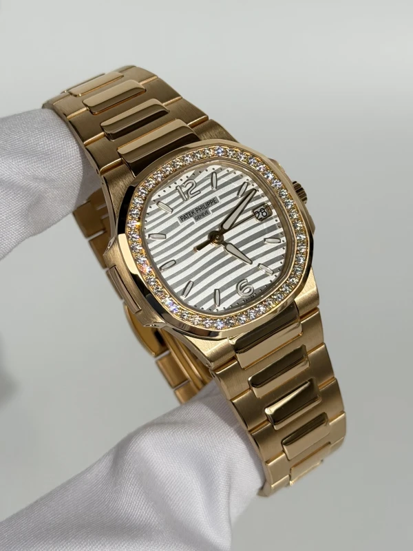 Patek Philippe Lady 7010/1R-011 2