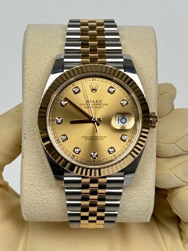 Rolex 41 mm, Oystersteel and yellow gold 126333-0012 2