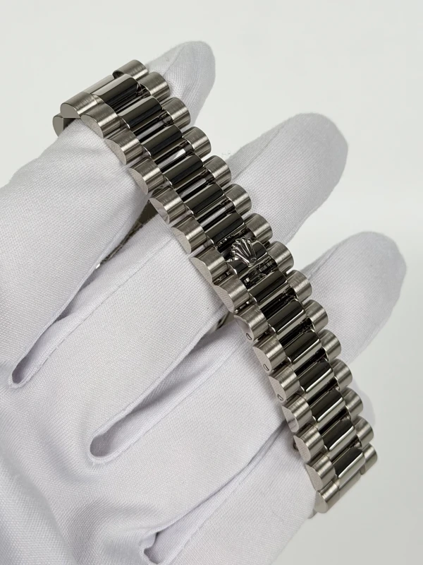 Rolex 36 mm, white gold 118239-0086 3