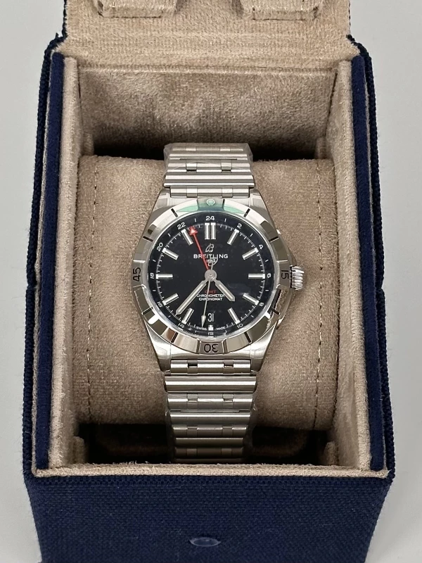Breitling AUTOMATIC GMT 40 A32398101B1A1 5