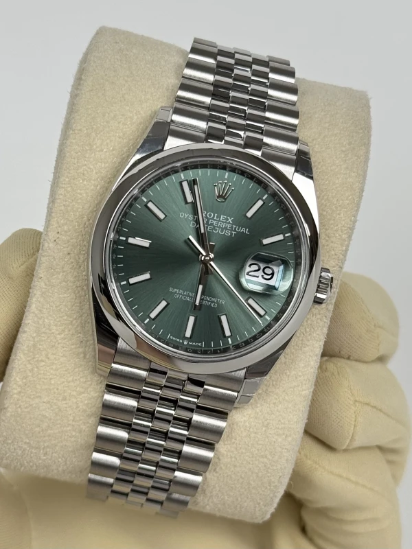 Rolex Datejust 36 mm Steel 126200-0023 4