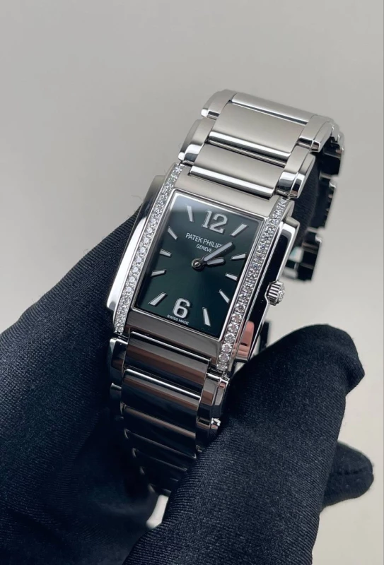Patek Philippe Twenty-4 4910/1200A-011 4910/1200A-011 6