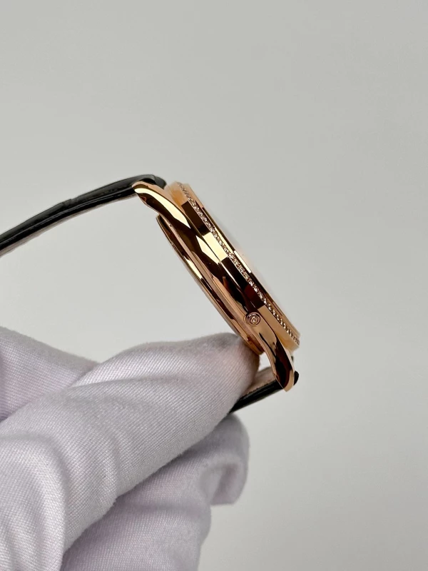 Jaeger LeCoultre Thin Moo Q1362501 5