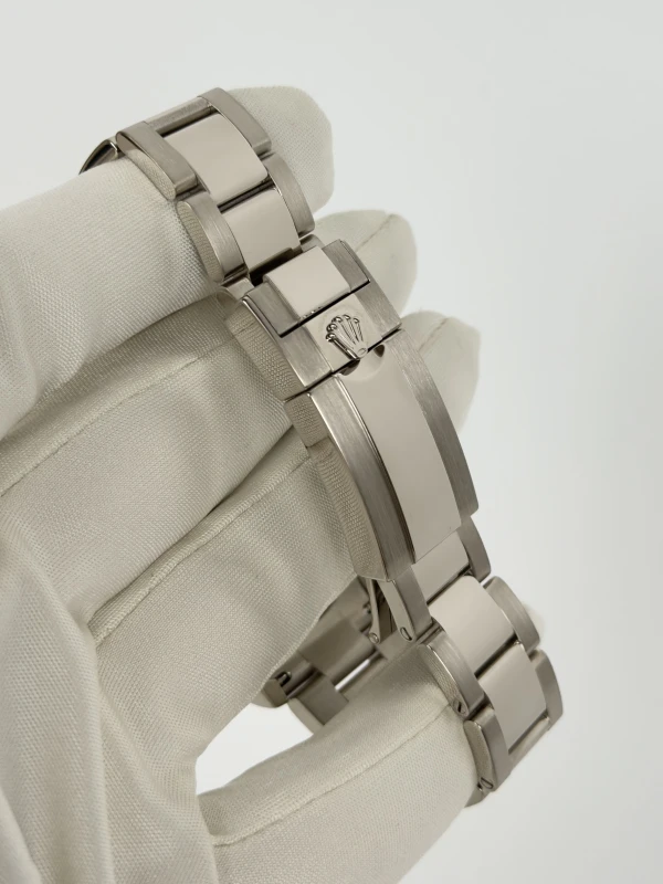 Rolex 40MM WHITE GOLD 116509-0071 3
