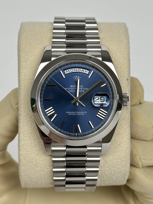 Rolex 40 mm, platinum 228206-0015 2