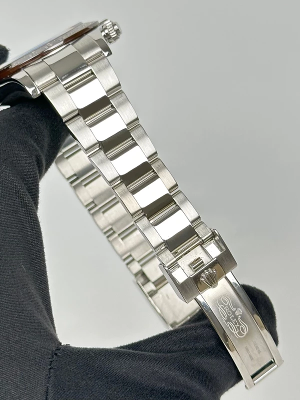 Rolex Cosmograph 40mm Platinum 116506-0001 6