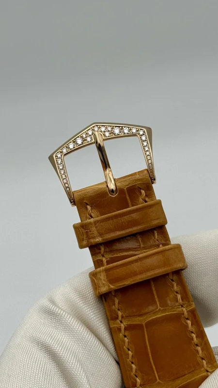 Patek Philippe Rare Handcrafts Manta Rays on a Sand-Colored Ground 5077/100R-064 7