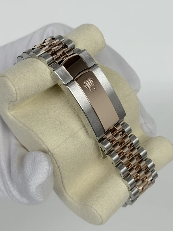 Rolex 36mm Steel and Everose Gold 126231-0023 4