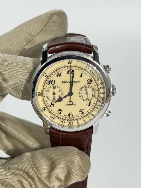 Audemars Piguet Chronograph Automatic  26100BC.OO.D002CR.01 2