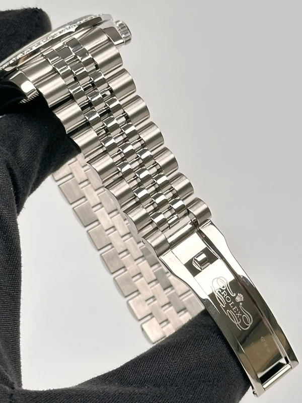 Rolex 36 mm, steel, white gold and diamonds 116200FIX 6