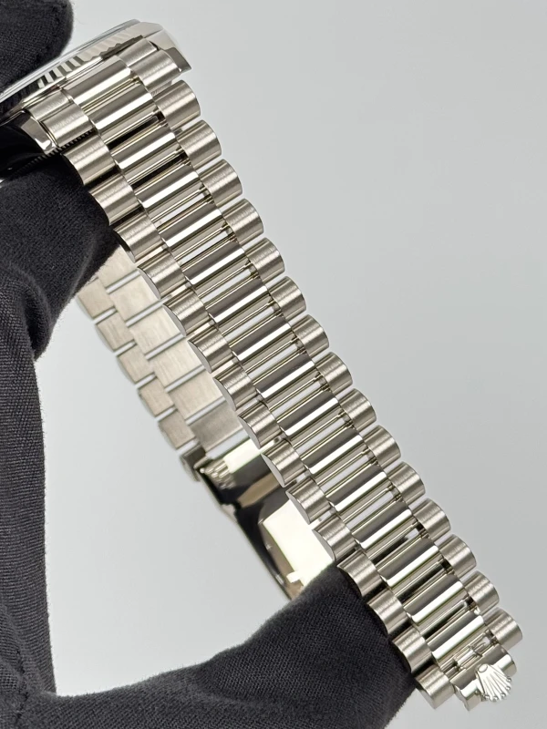 Rolex 36 mm, white gold 128239-0023 5