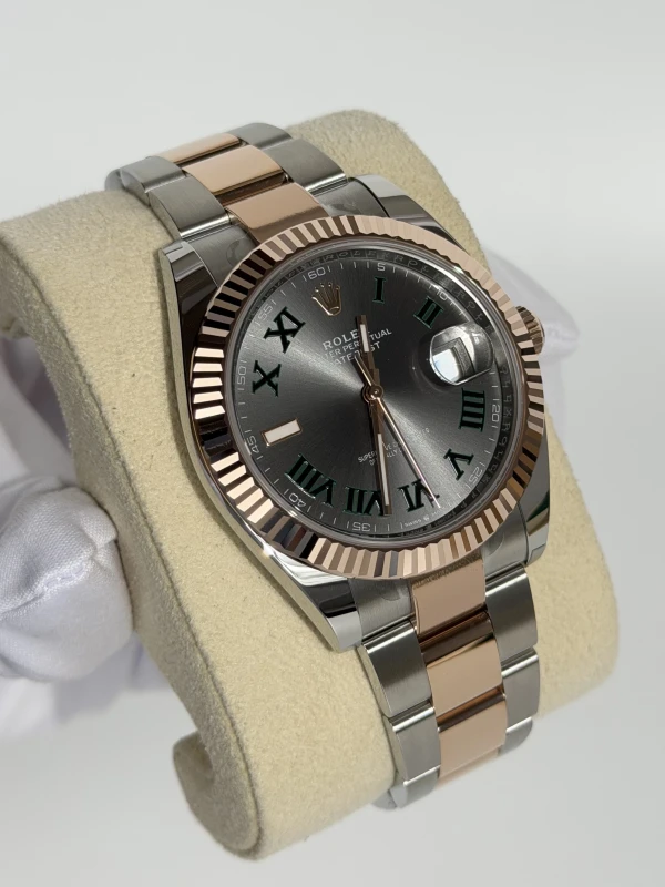 Rolex 41 mm, Oystersteel and Everose gold 126331-0015 2