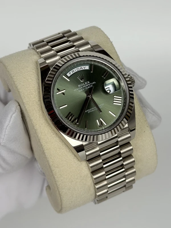 Rolex 40MM WHITE GOLD 228239-0033 2