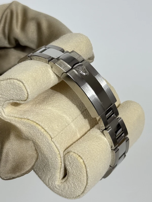 Rolex 28 mm Steel 279160-0010 4