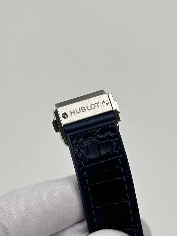 Hublot Bang Steel Blue Diamonds 38mm  361.SX.7170.LR.1204 8