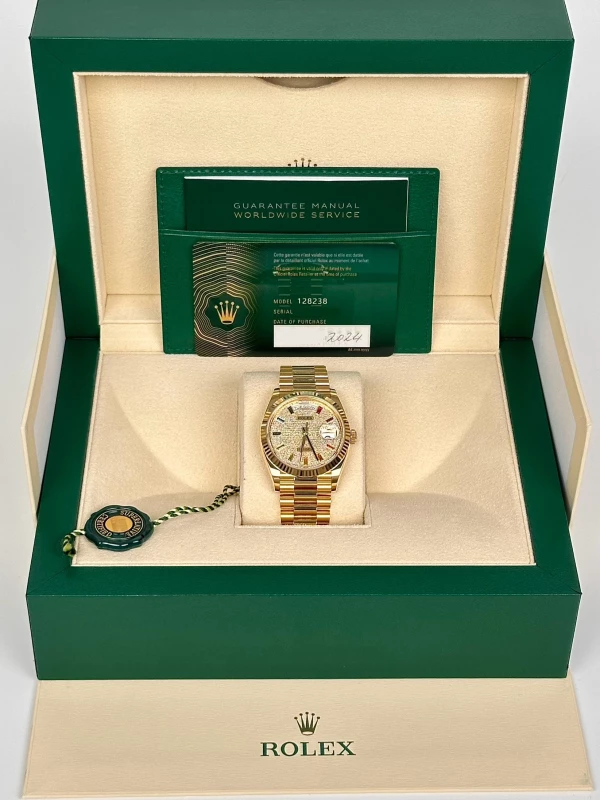 Rolex 36 mm, yellow gold 128238-0051 5