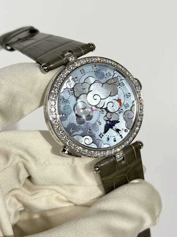 Van Cleef & Arpels Lady Arpels Ronde des Papillons  VCARO8OD00 3