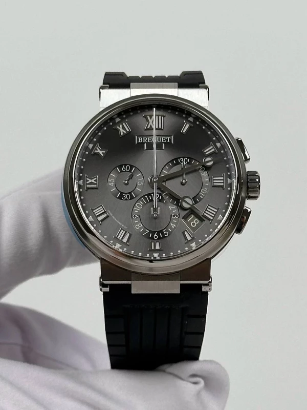 Breguet Chronograph 5527TI/G2/5WV 2