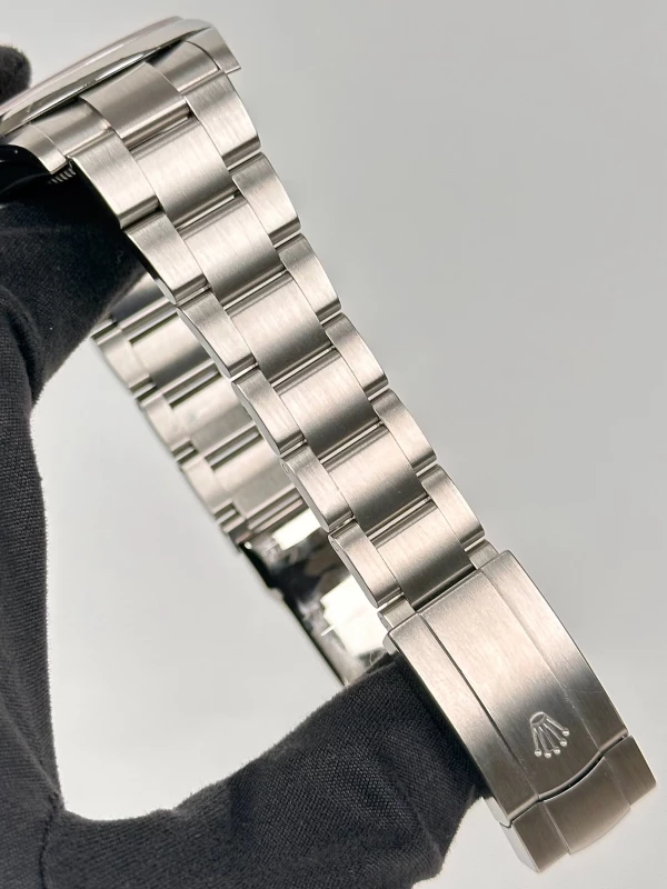 Rolex 41 mm Steel 124300-0004 3