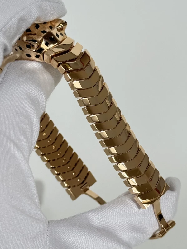 Cartier Panthere de Cartier watch HPI01537 5