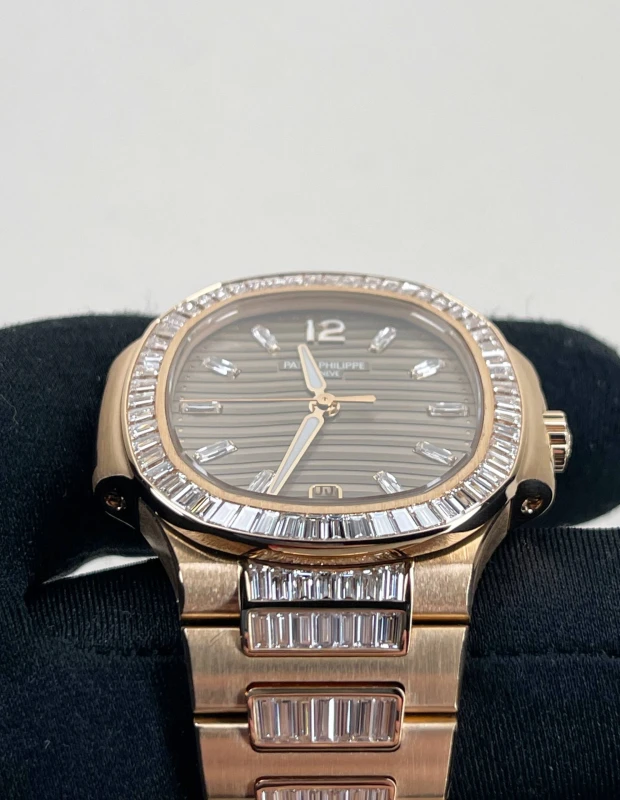 Patek Philippe LADY 7014/1R-001 4