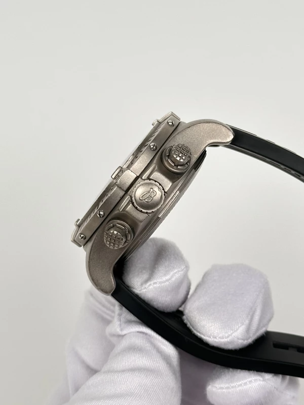 Breitling Chronograph Automatic E13360 6