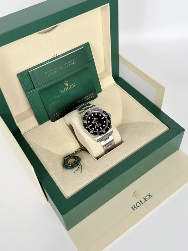Rolex 41 mm Steel 124060-0001 5