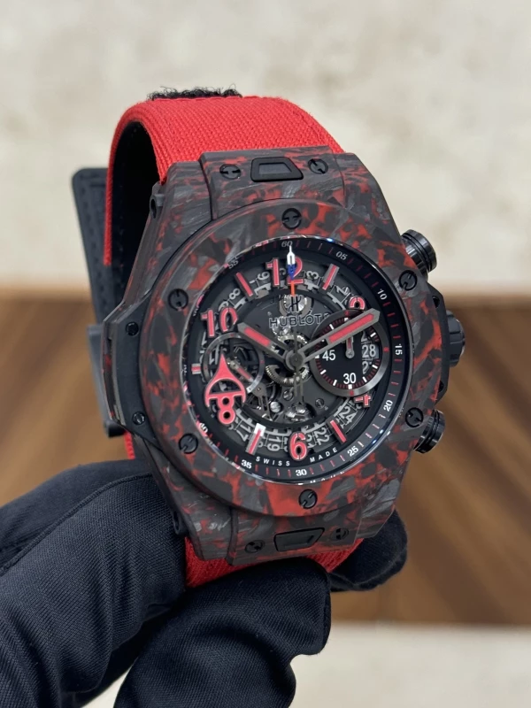 Hublot Red Carbon Alex Ovechkin 411.QV.1123.NR.OVK21 3