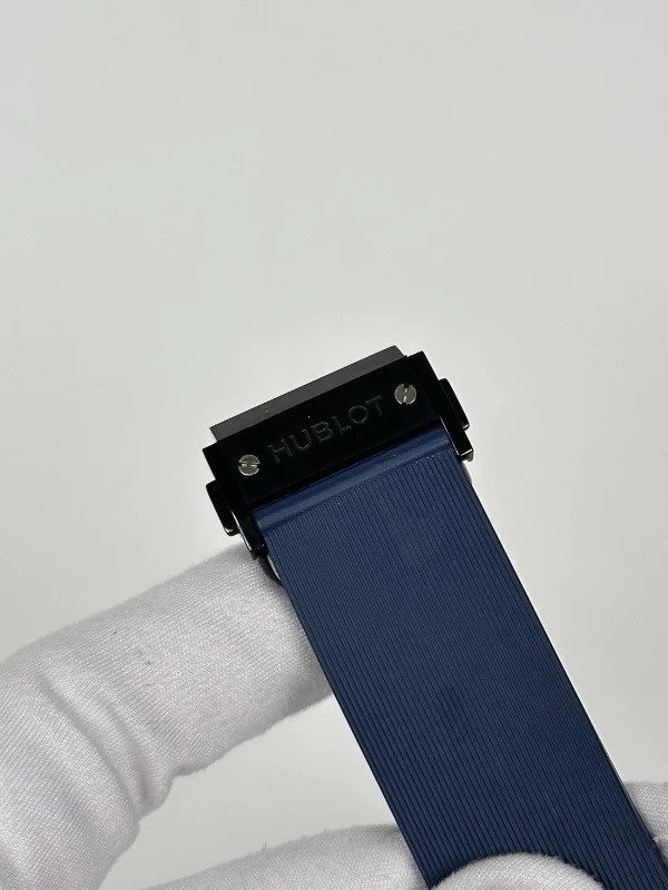 Hublot Ceramic Blue 301.CM.710.RX 8